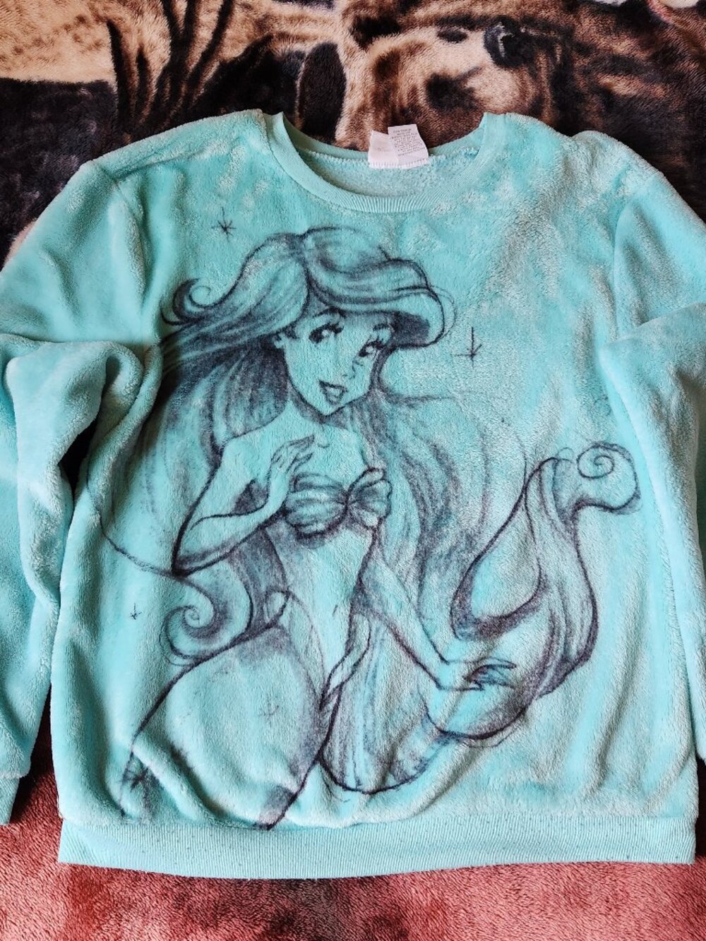 Disney Ariel Long Sleeved Aqua Sweater Girls Size L 11/13